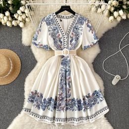 Light luxury retro high-end positioning printed bubble sleeved dress with tie up waist for slimming A-line large swing short skirt