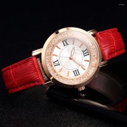 Wristwatches Vintage Leather Women Watches Plush Top Nice Floral Pattern Pretty Quartz Watch Hodinky Clock Relogio Feminino