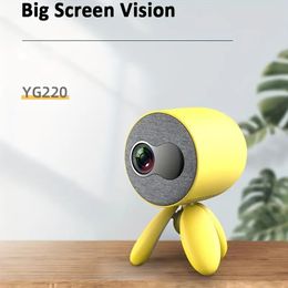 YG220 Home LED Mini Projector Built-in Speaker Smart Portable Children's Projector Can Be Connected To The Computer U Disc Set-top Box DVD Memory Cards, Audio And