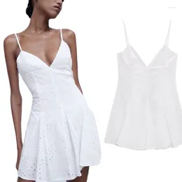 Casual Dresses 2023 Embroidered White Summer Lace Dress Women's Sexy V-neck Strap Mini High Waist Beach