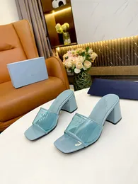 Designer Sandals Slippers Summer Men Women Shoes Shaped Multicolor Slides Moulded footbed in black Tonal rubber 1102