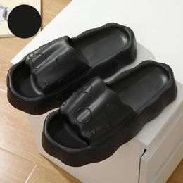 Slippers Simple Indoor Outdoor Non-slip Flip Flops Men Thick Platform Soled Flat Bottomed Comfortable Non Slip
