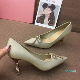 Glitter silk upper women's Dress shoes Soft sheepskin Pointed high heel Bow diamond buckle Delicate and elegant shoe Unique shaped height 7.5cm