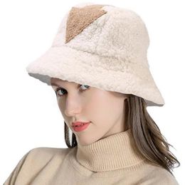 Wide Brim Hats Bucket Hat Lamb Wool Winter Warm Fishing Caps Faux Fur Arrow Symbol Printed Men Women Tide Flat Top2919