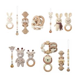 Baby Teethers Toys 3/4pcs Handmade Crochet Baby deer/Rabbit Stuffed Dolls born Bunny Rattle Toy Wooden Teething Ring Pacifier Chain Clips 230714