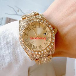 2022 High Quality Mens Women Watch Full Diamond Iced Out Strap Designer Watches Quartz Movement Couple Lovers Clock Wristwatchke L241B