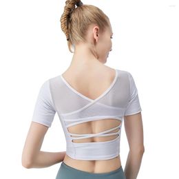 Active Shirts Workout Tank Top With Built In Bra Women Nylon Mesh Cross Back Stretch Slim Running Gym Yoga Sports Crop T Shirt For Fitnes