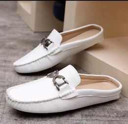 Slippers Peas Shoes Half PU Leather Breathable Male 2022 Summer Men's Casual Fashion Comfortable Light Man SneakersSlippers