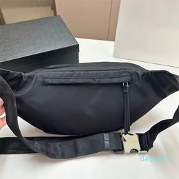 Designer Pouch Bum Bag Mens Nylon Bumbag Fashion Shoulder Bag Womens Waist Chest Bag Crossbody Bags Purses