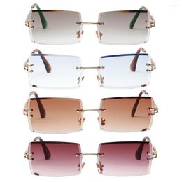 Sunglasses Ladies Classic Designer Party Tinted Lens Eyewear Shades