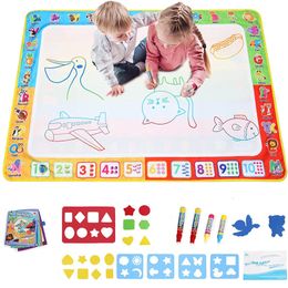 Intelligence toys Large Size Water Drawing Mat Aqua Doodle Magic with Pens Montessori Toy Painting Board Mess Free Educational Set for Kid 230714