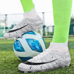 Dress Shoes High Ankle Soccer Shoes Over Size 35-48 Men Ultralight Indoor Football Women Boots Boys Non-Slip Long Spikes Football Trainers 230714