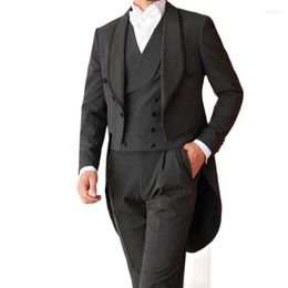 Men's Suits 2023 Fashion Design Dark Grey Shawl Lapel Single Button 3 Pieces Men For Wedding Dinner Party Formal Slim Fit Tuxedo