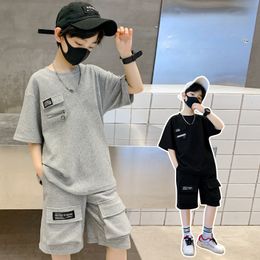 Tshirts Cool Boy 2pcs short Sleeve Solid Shorts Sport Casual Outfits Boys Clothes Set Summer Kids with Pants for Teenage 230713