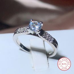 Classic Four Claw White Zirconia Ring 925 Stamp Wedding Engagement Proposal Jewellery Gift One Heart Diamond Ring Women