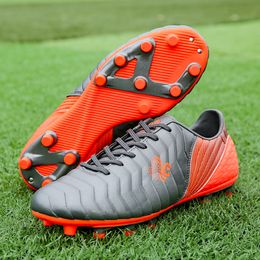 Dress Shoes Men Soccer Shoes Low Cut Cleats Hard-wearing Football Boots Lace-up Professional Training Futsal 230714