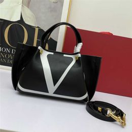 Designer bag Valen bags Inlaid Handbag Handmade New Designer Bags valantino 2023 Bag Springsummer for Woven Woman Womens Versatile Fashion Tote Casual One Sh Z JT5W