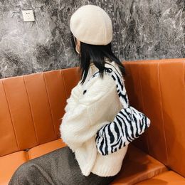 Evening Bags INS Fashion Versatile Shoulder Bag Vintage Mini Plush Underarm Purse Cow Leopard Zebra Print Tote For Women 230713