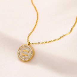 Design Necklace Gold Plated Stainless Steel Necklaces Choker Chain Crystal Letter Pendant Fashion Womens Wedding Jewellery Accessories