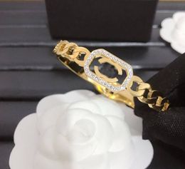 Luxuey Designer 18K Gold Plated Silver Bangle Bracelets Sparkling Crystal Rhinestone Bracelet Brand Letter Steel Seal Titanium Steels Valentines Day Jewelry