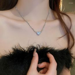 Choker Zircon Love Magnet Necklace For Women Light Luxury Versatile Multi-layer Design Collarbone Chain Fashion Jewelry