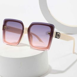 Sunglasses Luxury Fashion Outdoor Designer Summer Women Tom Classical Polarised Ford 2023 New g Family Frameless Square Light Colour Net Red Anchor Same Female Ins