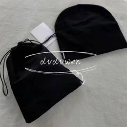 fashion knit letter beaine collection C boutique party hats classic lady outfit for daliy or party with gift package dust bag3085