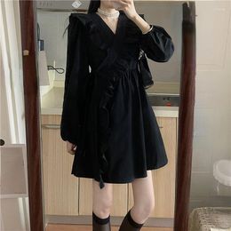 Casual Dresses Vintage Mini Black Dress Women Elegant Chic V-Neck Bandage Evening Party Fall Korean Gothic Long Sleeve Y2K 2023