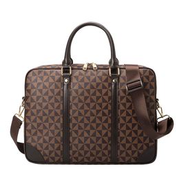 2022 Designer Men Shoulder Briefcase Black Brown Leather Handbag Luxury Business Man Laptop Bag L53365