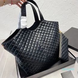 2023-TOP Fashion Handbags Classic large letter shopping Quilted Shoulder Women Tote Bags Shopping Handle Bag Pure Colour