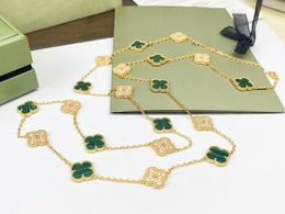 Classic Van Vintage Pendant Necklace Copper With 18k Gold Plated Green Mother Shell Full Crystal Four Leaf Clover 20pcs Flowers Long Sweater Chain Box Gift Women