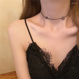 Choker INS Black Rose Chokers Necklace Women Stainless Steel Retro Clavicle Chain Simple Elegant Collar Lover Dateing Jewellery Gifts