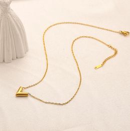 Designer Gold Plated Letter Pendant Necklaces Chain Stainless Steel Choker Brand Necklaces for Women Wedding Party Jewellery Love Gifts