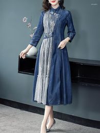 Casual Dresses TIYIHAILEY 2023 Vintage Women Long Mid-Calf Three Quarter Sleeve Denim Dress M-XL Embroidery Single Breasted Mesh