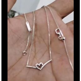 Pendant Necklaces High quality 100 925 Sterling Silver Heart shaped Necklace A Romantic Valentine s Day Gift For Girlfriend 230714