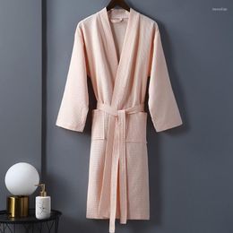 Women's Sleepwear Cotton LightWeight Waffle Long Bathrobe Women Thick Absorbent Kimono Bath Robe Unisex Autumn Dressing Gown