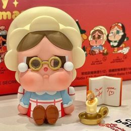 Blind box Original Popmart CryBaby Lonely Christmas Series Mystery Box Action Figure Kawaii Baby Xmas Home Decoration Gift Toys Sad Girls 230714