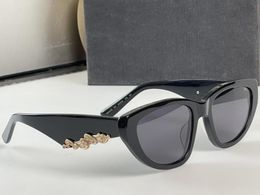 Realfine888 5A Eyewear DDG4438 Crossed Luxury Designer Sunglasses For Man Woman With Glasses Cloth Box