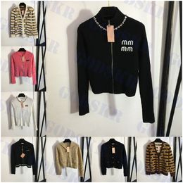 Tasarımcılar Sweater Womens örgü hırka zip up katlar kıdemli klasik çok renkli yuvarlak boyun sonbahar kış sıcak tutun en yüksek kalite