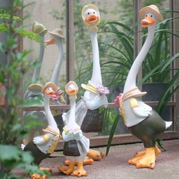 Garden Decorations Garden Statue Resin Duck Craft Figurines Duck Family Member Courtyard Ornaments Artwork Animal Sculptures Modern Home Decor 230714