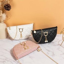 New Fashion Dot Women's Bag Lingge Pearl Pendant One Shoulder Crossbody Bag