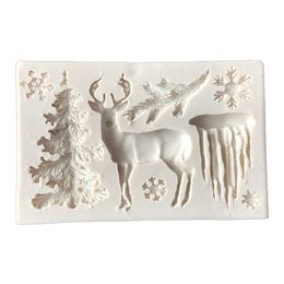 CORATED Useful Christmas Tree Elk Snowflake Silicone Mold Chocolate Jelly Baking Mould Sugar Craft Tools Fondant Cake Decorating238S