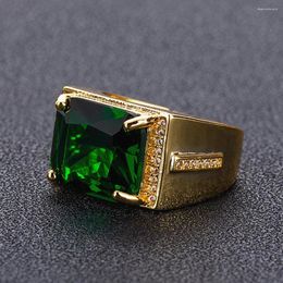 Cluster Rings Vintage Green Crystal Emerald Gemstones Diamonds For Men 18k Gold Color Bague Jewelry Bijoux Fashion Accessories Gifts