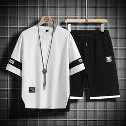Mens Tracksuits Summer Black White For Set Sleeves TShirt Shorts Sportswear Brand Sporting Suit Oversize 5XL 230715