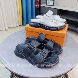 New Men's Slippers High-end Boutique Uppers Exquisite Embossed Slides Sandals Shoes Summer Slippers Fashion with Box Size 38-44 EU