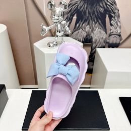 23ss luxuries designer Women's Slippers foam runners Sandals Shoes Slide Summer Fashion Wide Flat Flip Flops With Box Size 35-41