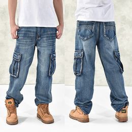 Men's Jeans 2023 Large Size 30 44 Fashion Loose Big Pockets Hip Hop Skateboard Casual Men Denim Blue Black Design Brand 230715