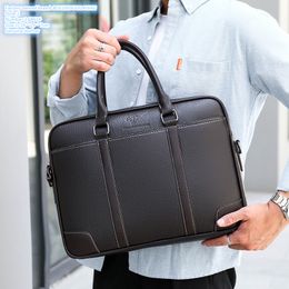 Factory wholesale men shoulder bag 2 Colours horizontal leather business handbag waterproof and wearable leather briefcase solid Colour simple backpack