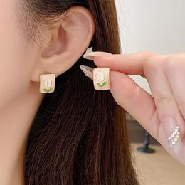 Backs Earrings Tulip Green Leaf Sweet Versatile Female Clip Small Fresh Trendy Style Ear Clips Without Holes CEa734