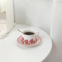 Cups Saucers Tulip Design Korean Ins Style Pink Coffee Cup Set Ceramic Breakfast Milk Kawaii Mug With Saucer